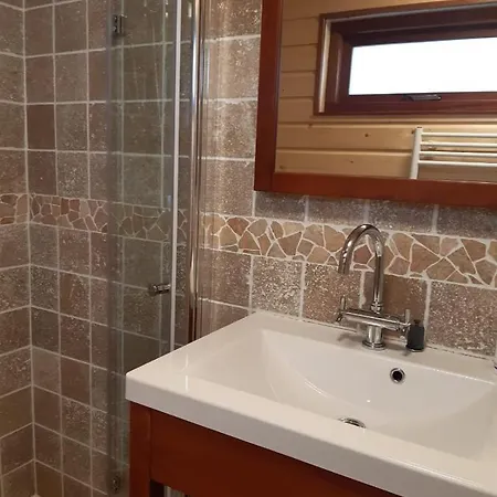 לינה וארוחת בוקר Mar&mar Bb