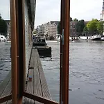 Mar&mar Houseboat Gasthuis Amsterdam