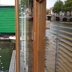 Gasthuis Mar&mar Houseboat Amsterdam