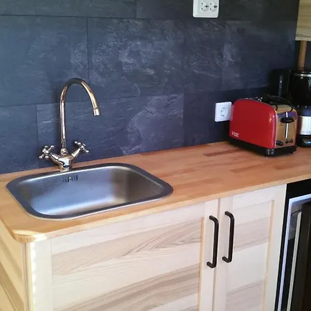 Pensjonat Mar&mar Houseboat 4*