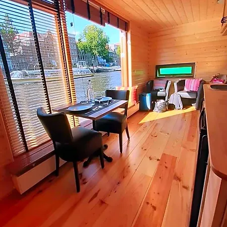 Mar&mar Houseboat 4* Amsterdam
