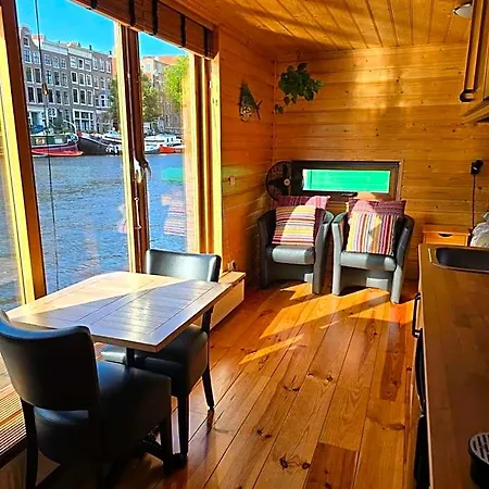 Pensjonat Mar&mar Houseboat Amsterdam