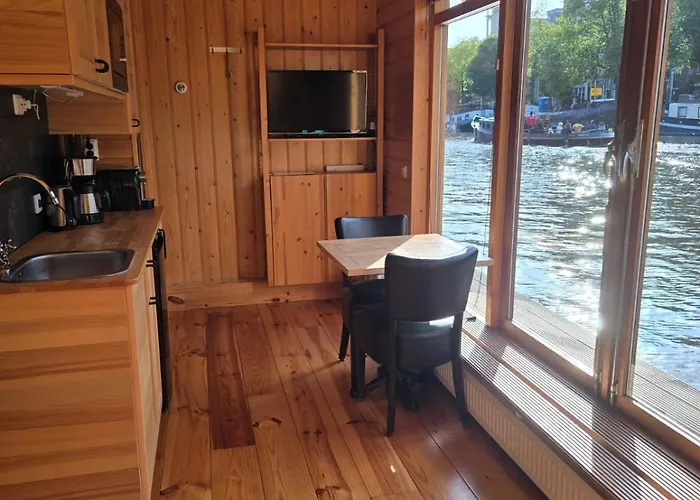 Mar&mar Houseboat 4*